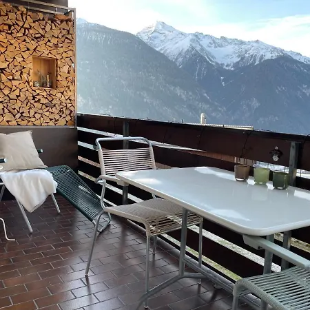Sonnige Panorama Aussicht Bei Davos Lenzerheide Schmitten (Grisons)