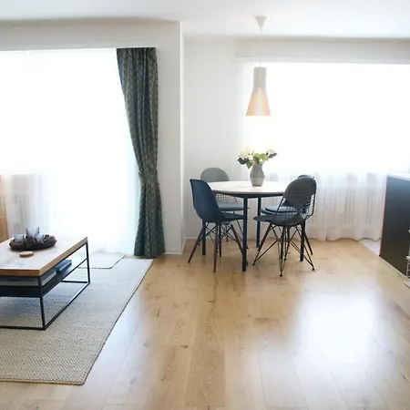 Sonnige Panorama Aussicht Bei Davos Lenzerheide Schmitten (Grisons)