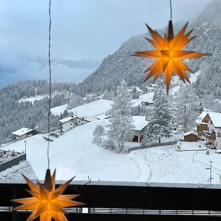 Sonnige Panorama Aussicht Bei Davos Lenzerheide