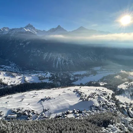 Sonnige Panorama Aussicht Bei Davos Lenzerheide * Schmitten (Grisons)