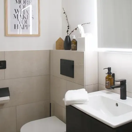 דירה Sonnige Panorama Aussicht Bei Davos Lenzerheide *